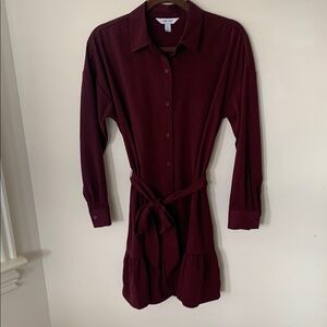 Nine West Burgundy Knee-Length Buttoned Shirt Dress tie waist pleated hem SZ S